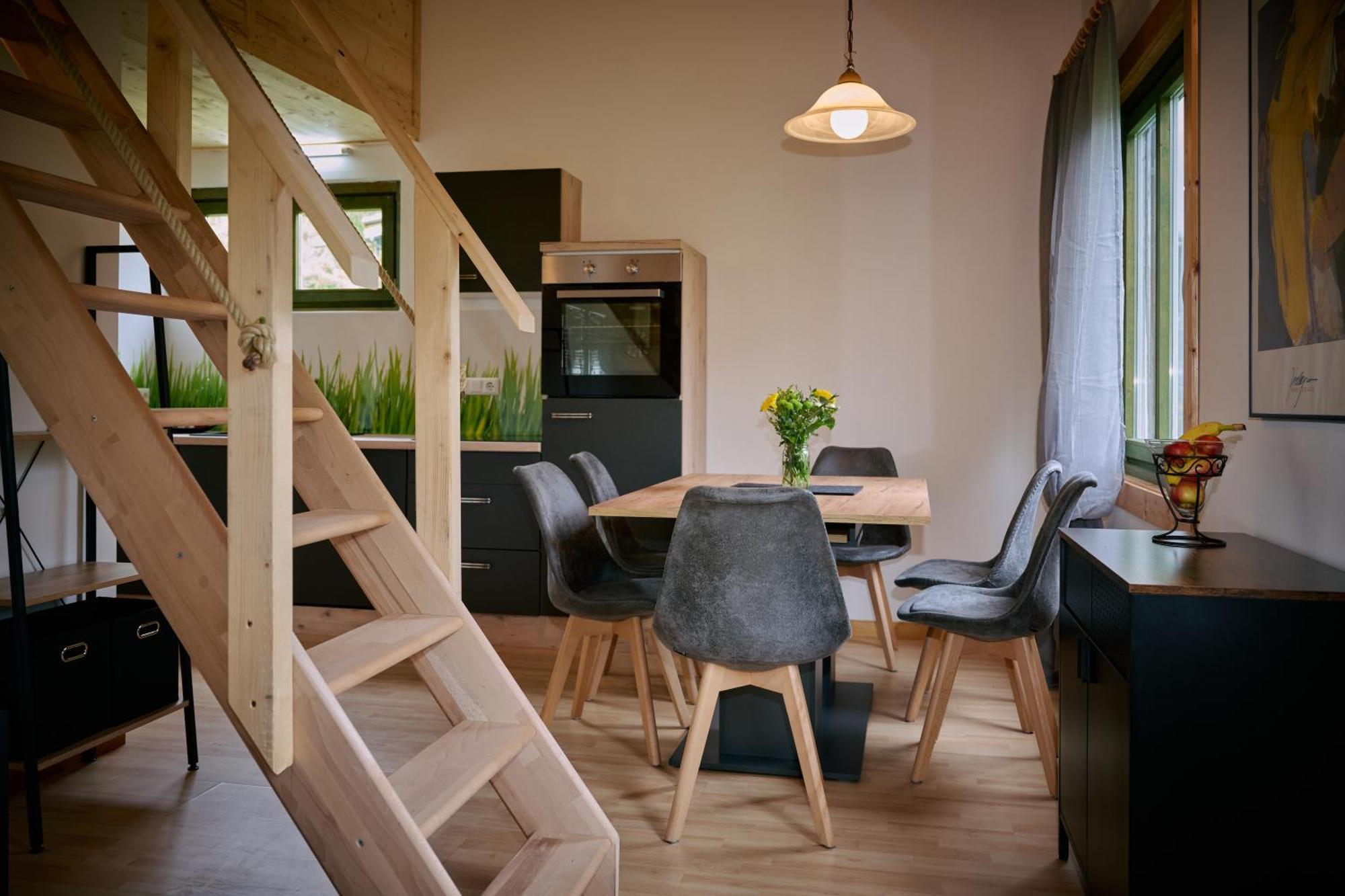 Kantor Village Am Millstaetter See - Boutique-Chalets Und Lodges Millstatt Eksteriør bilde