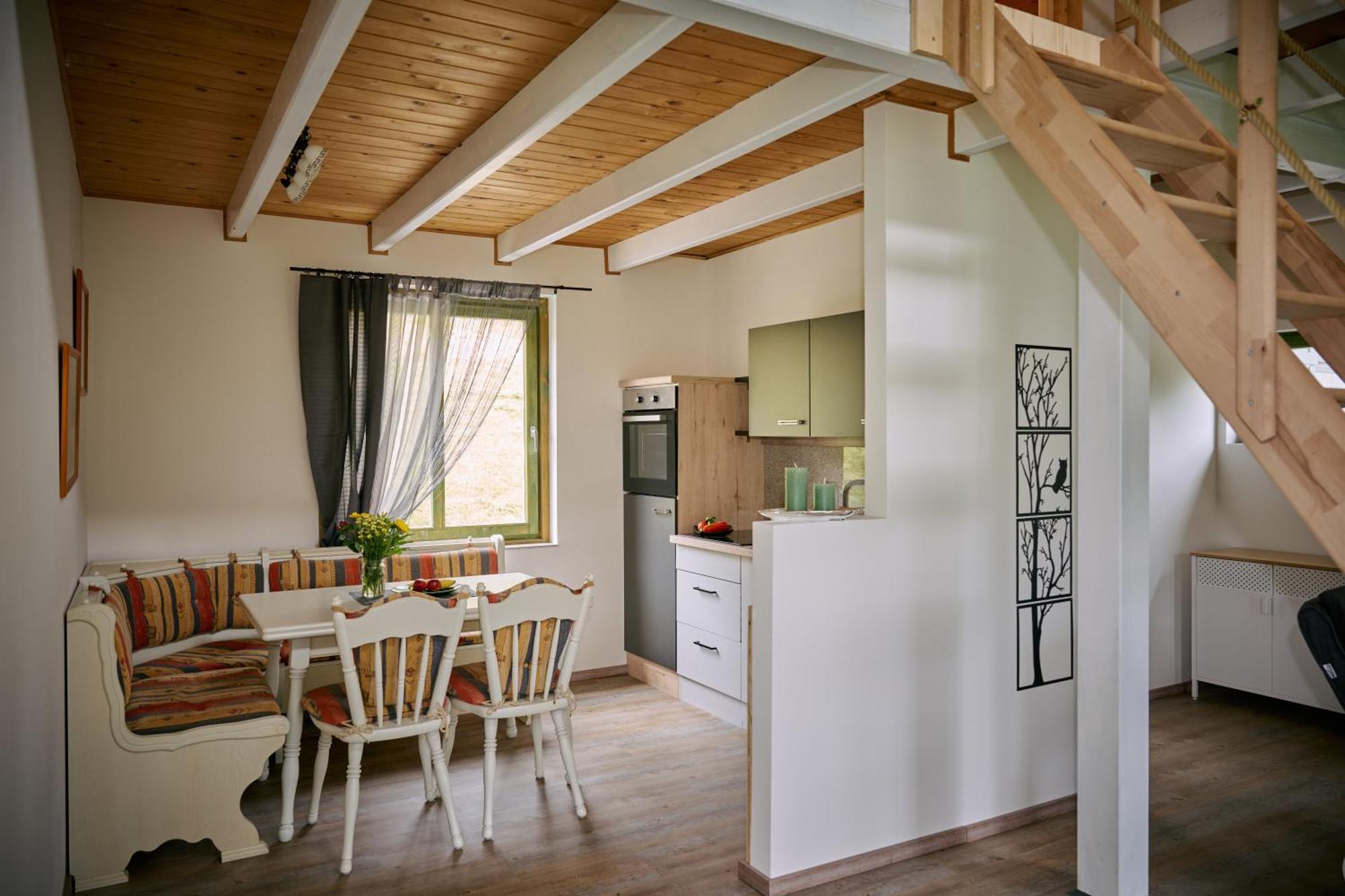 Kantor Village Am Millstaetter See - Boutique-Chalets Und Lodges Millstatt Eksteriør bilde