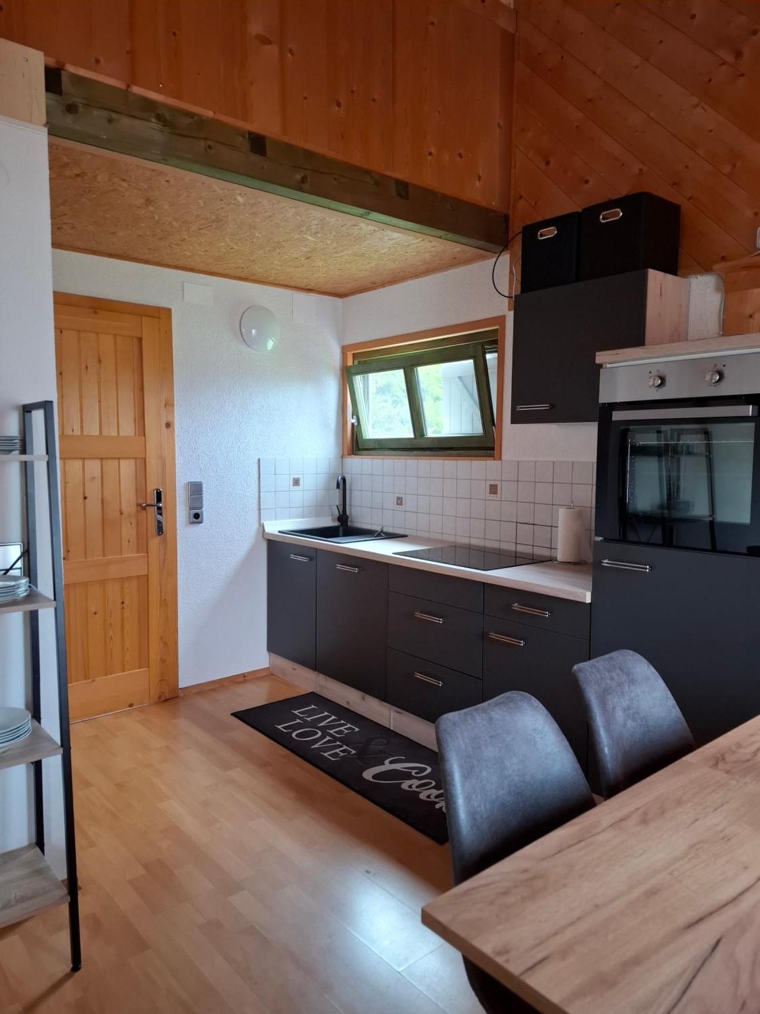 Kantor Village Am Millstaetter See - Boutique-Chalets Und Lodges Millstatt Eksteriør bilde